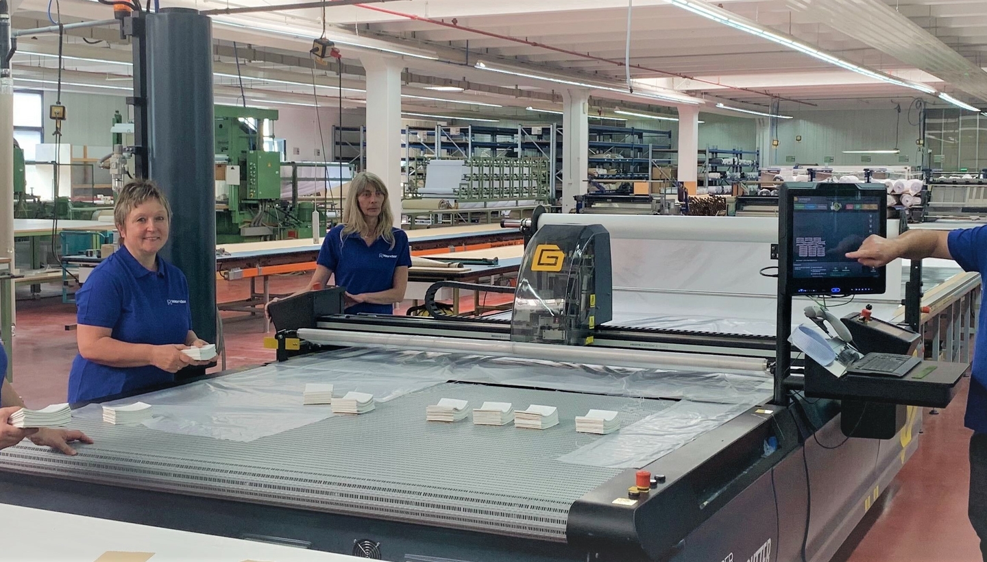 Picture 1_Cutting machine
