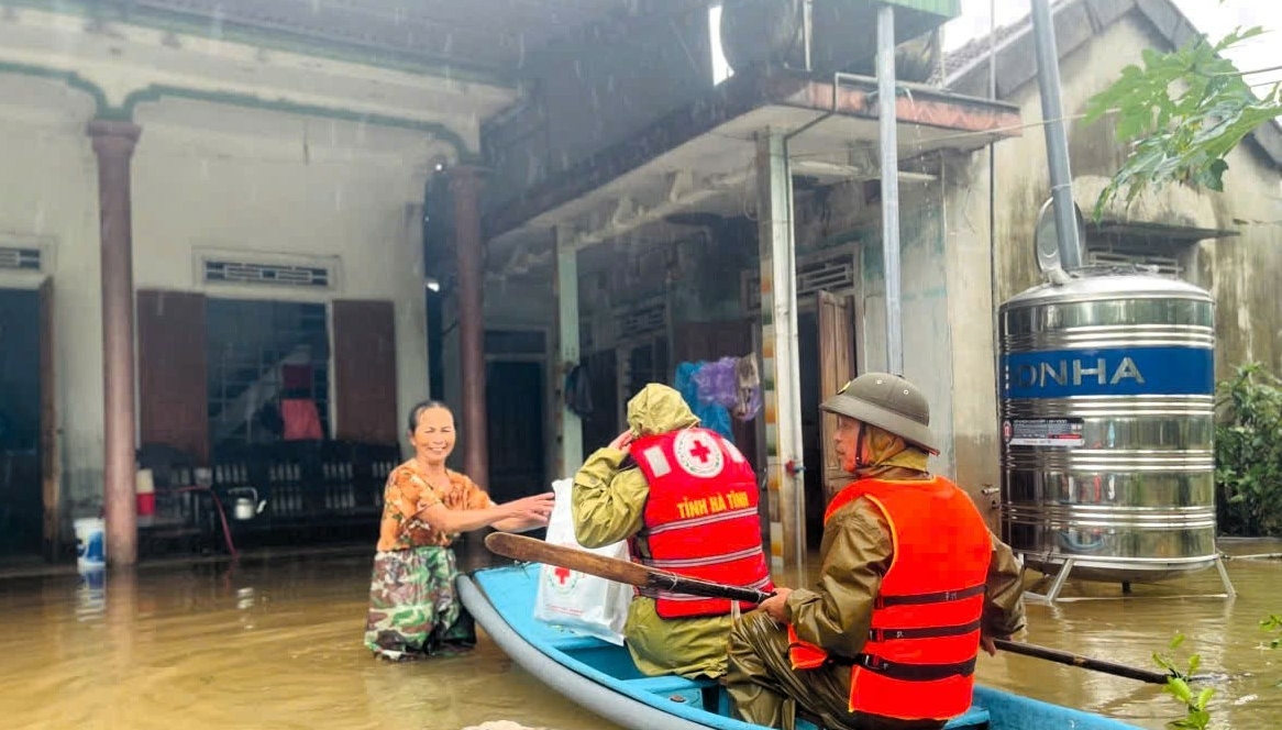 z7268314325175_80cbb4751f49c1be49adbdb6130bd8b6